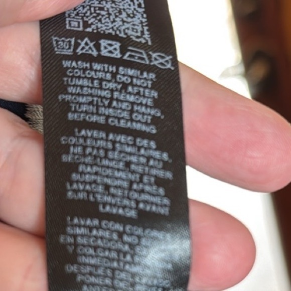 NWOT ASOS Navy Blue Floral Embroidered Pleated Wrap Dress Size 4P - Picture 10 of 13